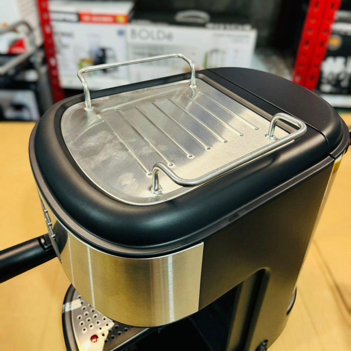 GEEPAS 1250W 3 in 1 Coffee Machine-1215
