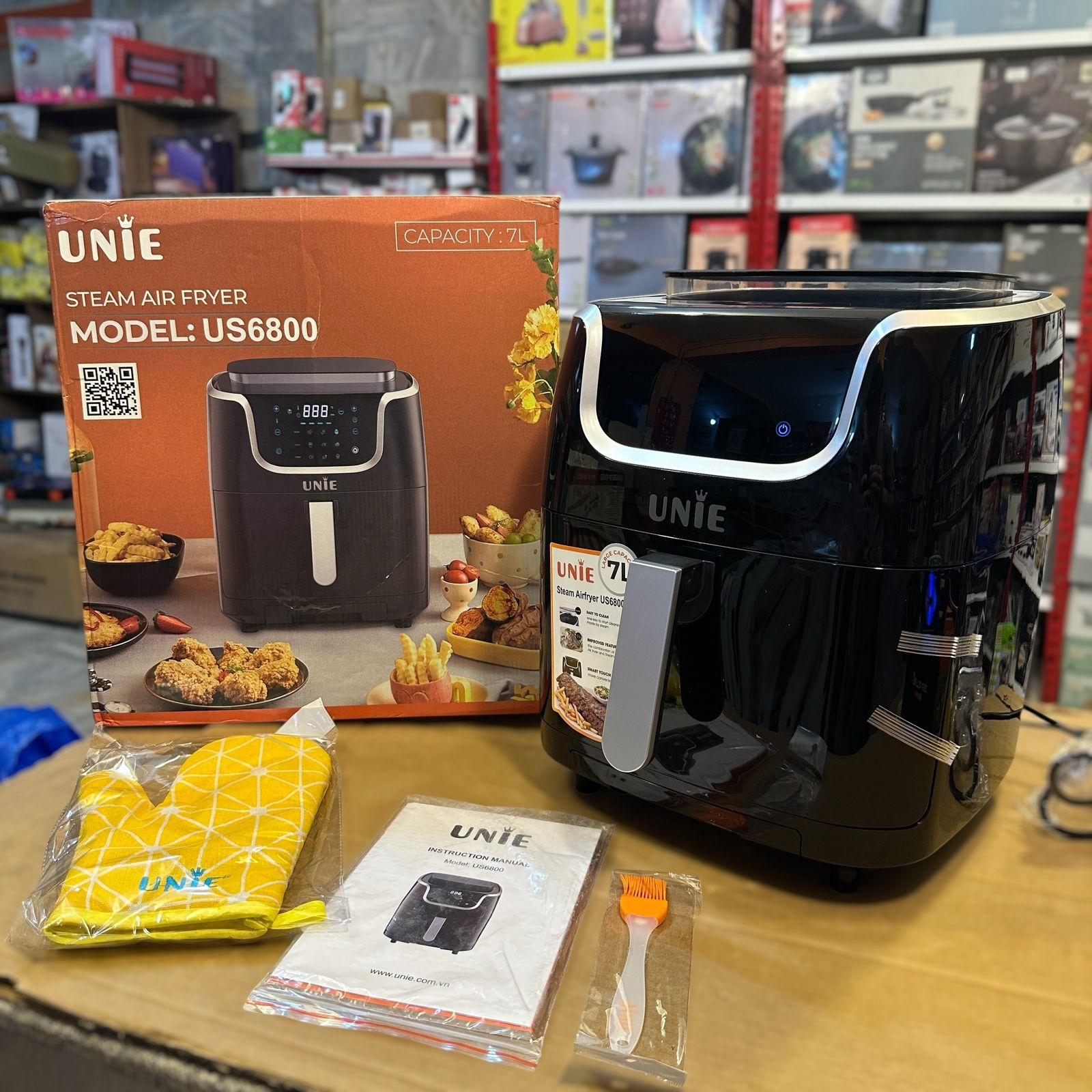 Lot Imported 7L & 8L Unie Air Fryers