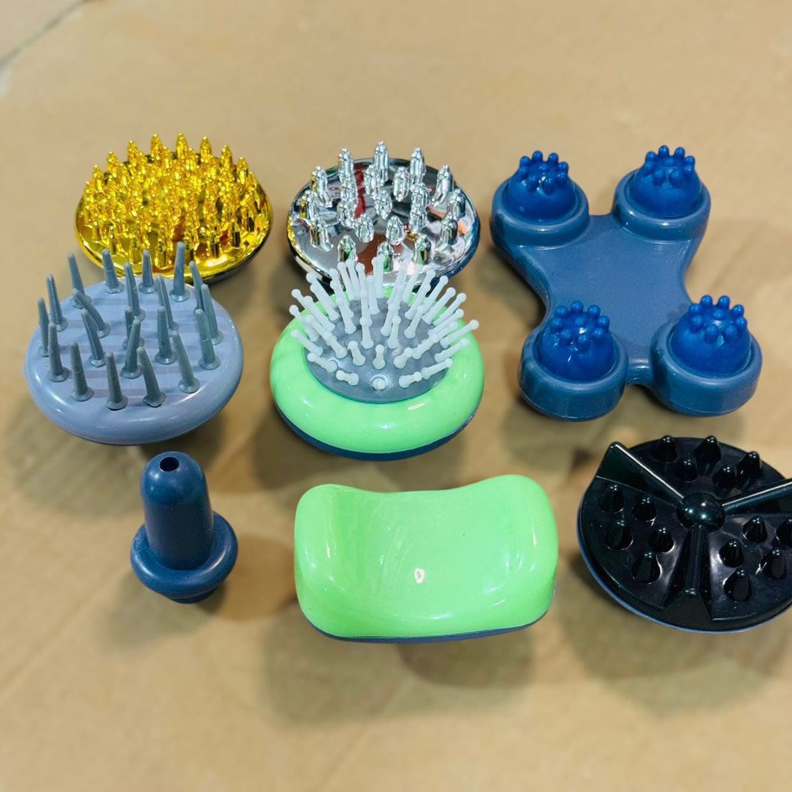 8 in 1 Magic Massager