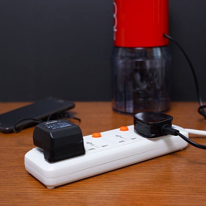 Geepas 4 Way Extension Socket 4003