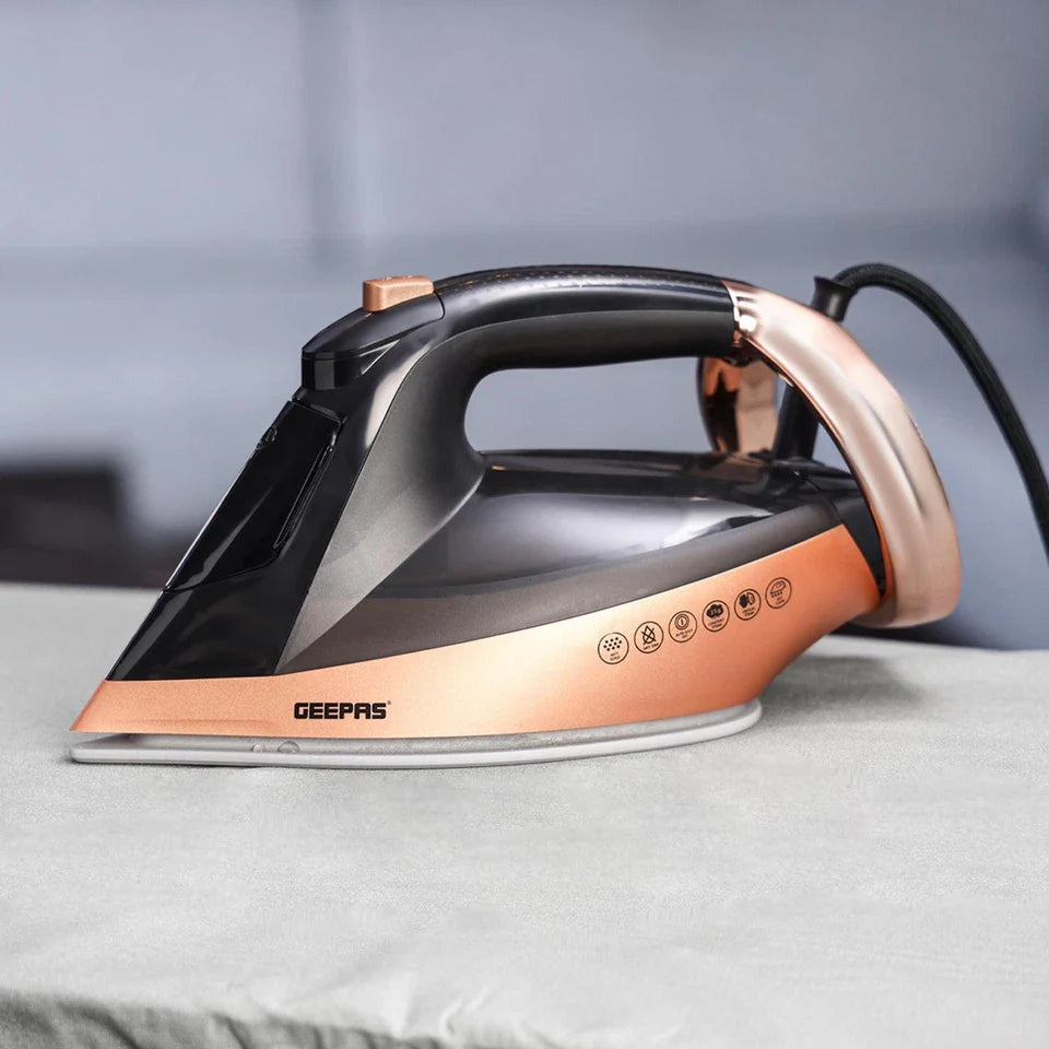 Geepas Auto Temperature Steam Iron 24034
