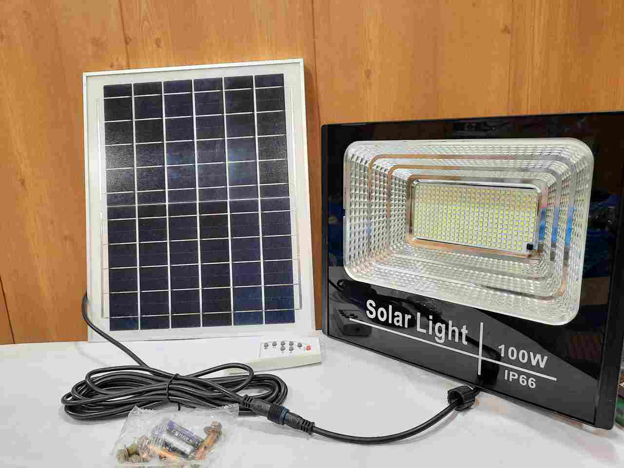 Lot Imported Solar Flood Light