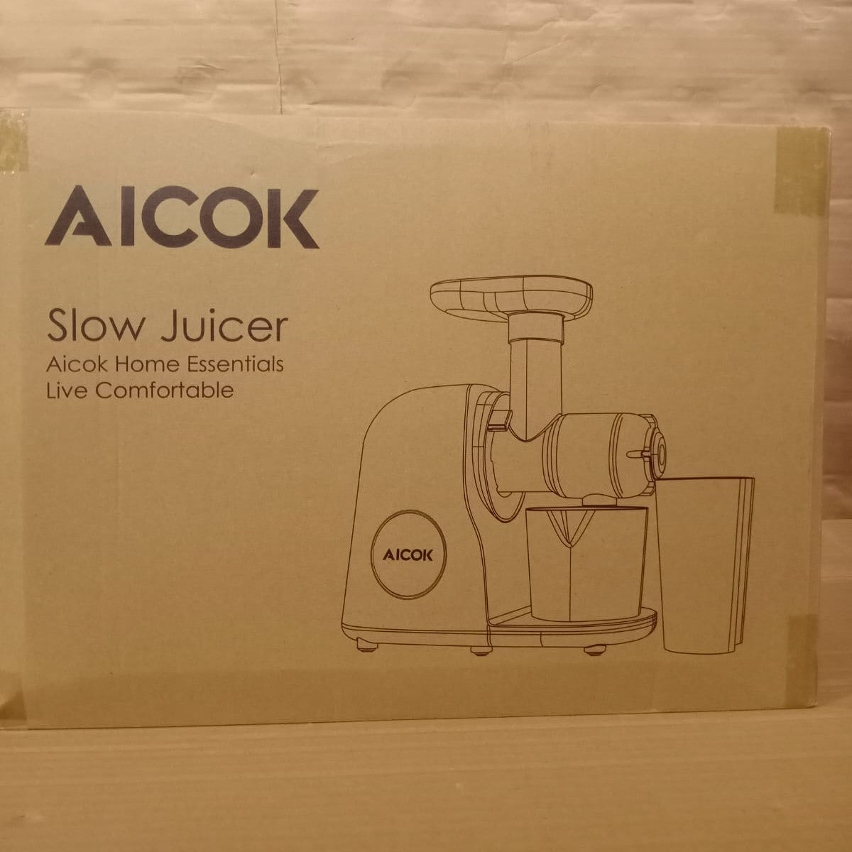 Aicok Slow Masticating Juicer Easy to Clean, with Quiet Motor AMR521