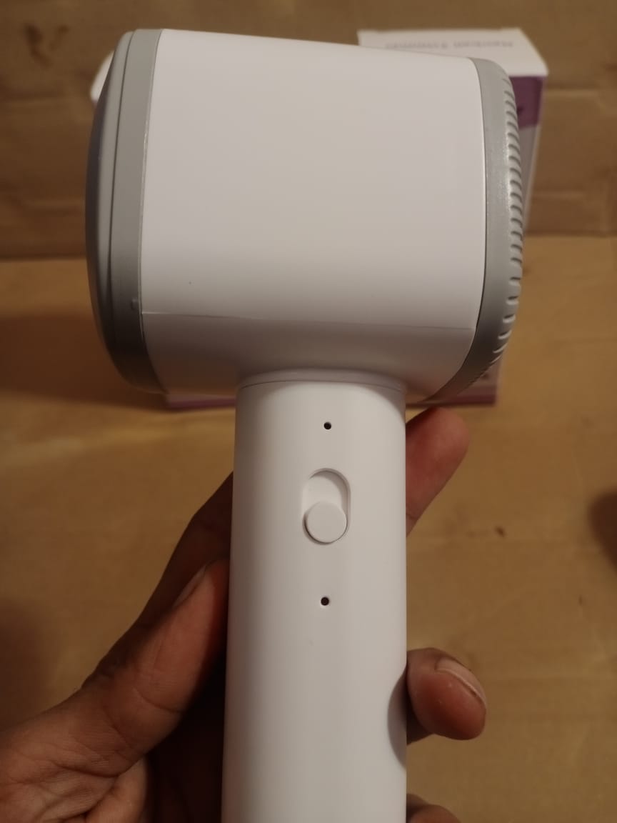 CHARGEABLE LINT REMOVER