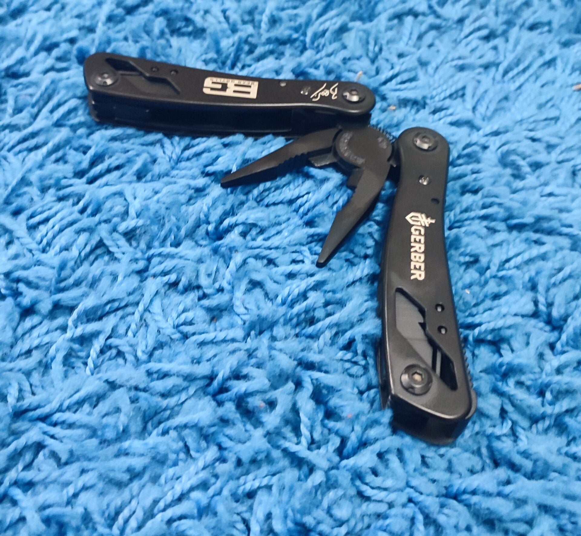 BG Gerber Multi-Purpose Folding Pliers