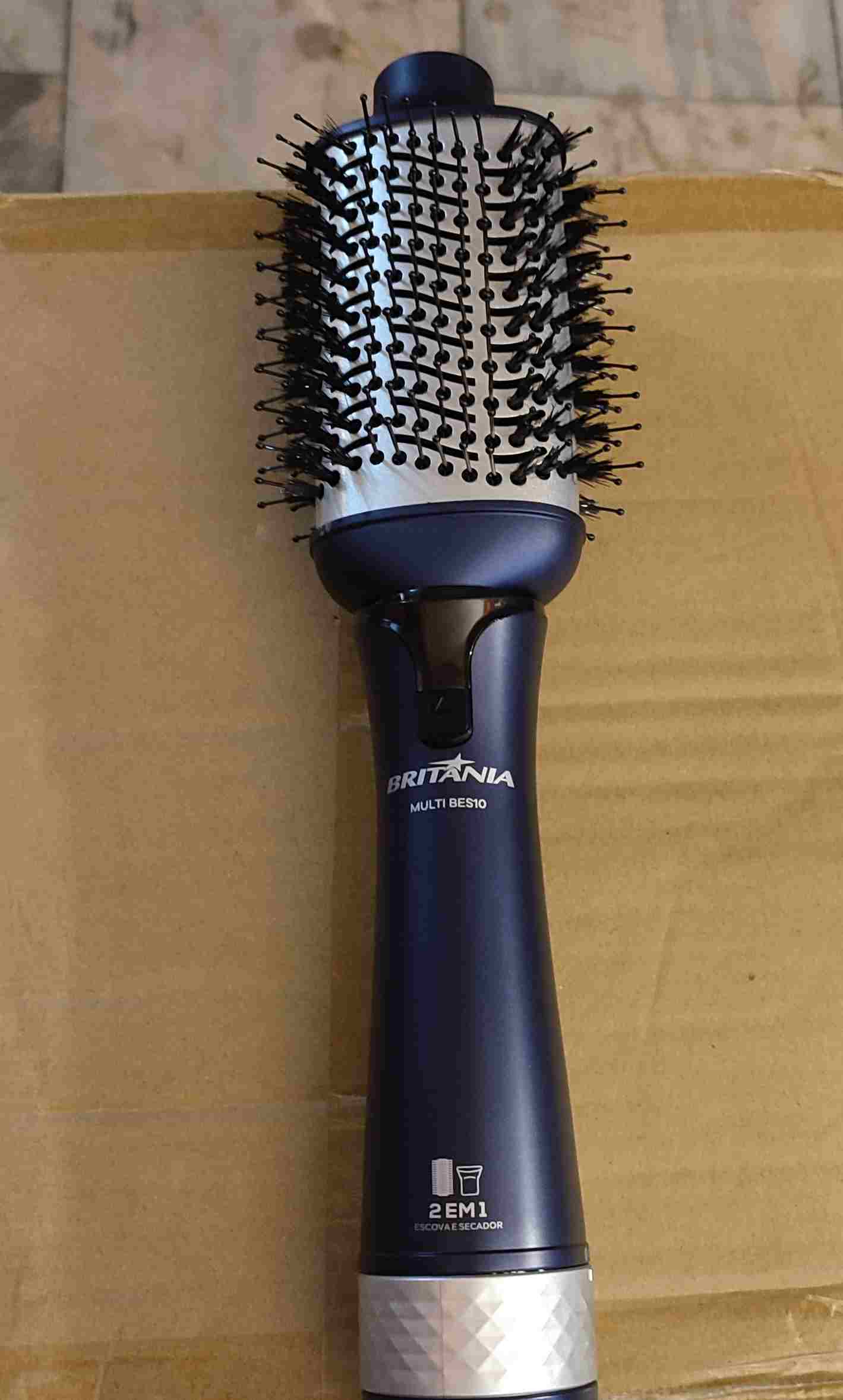 BRITANIA 2 IN 1 DRYER BRUSH