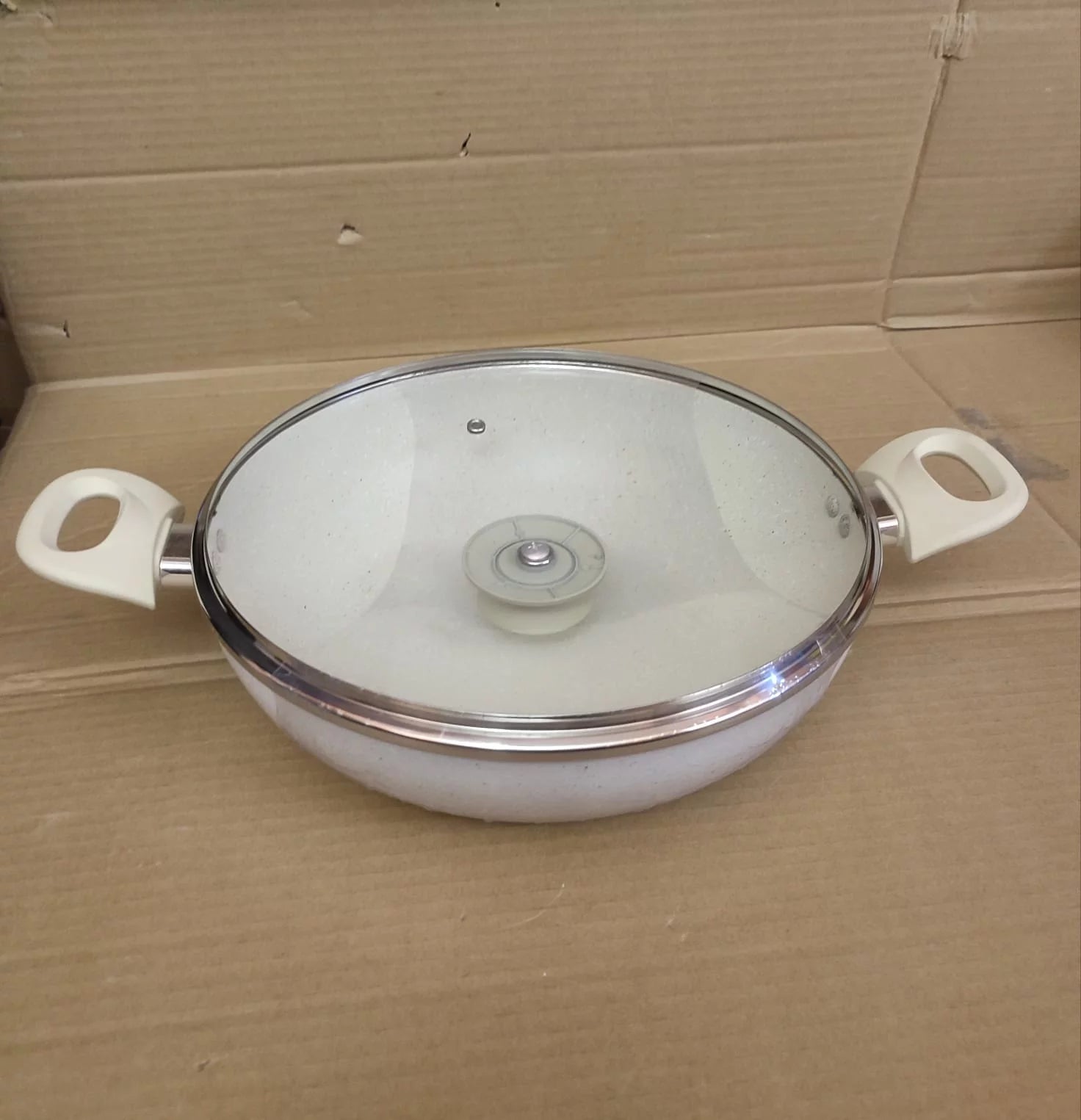 BODES Deep Frypan w/Handle 28cm